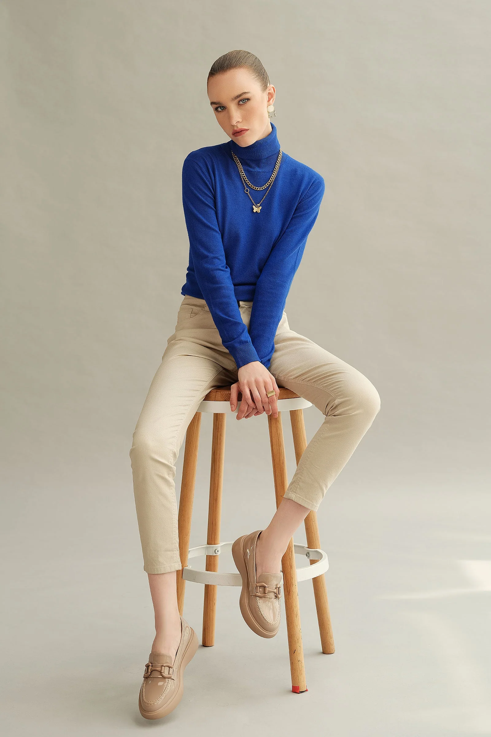 Turtle Neck Sweater (Free Size) - Image 4