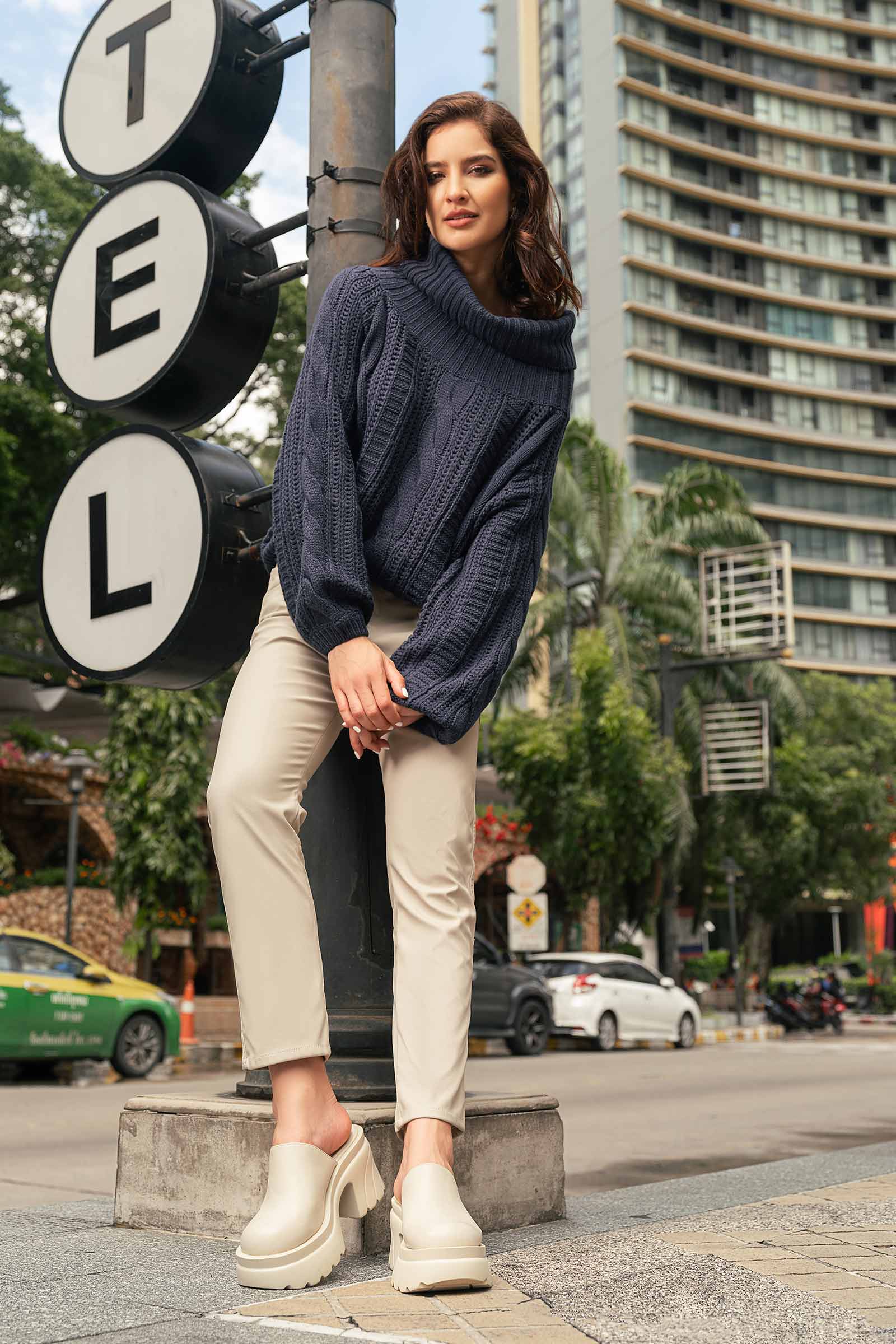 Classic Sweater (Free Size) - Image 3