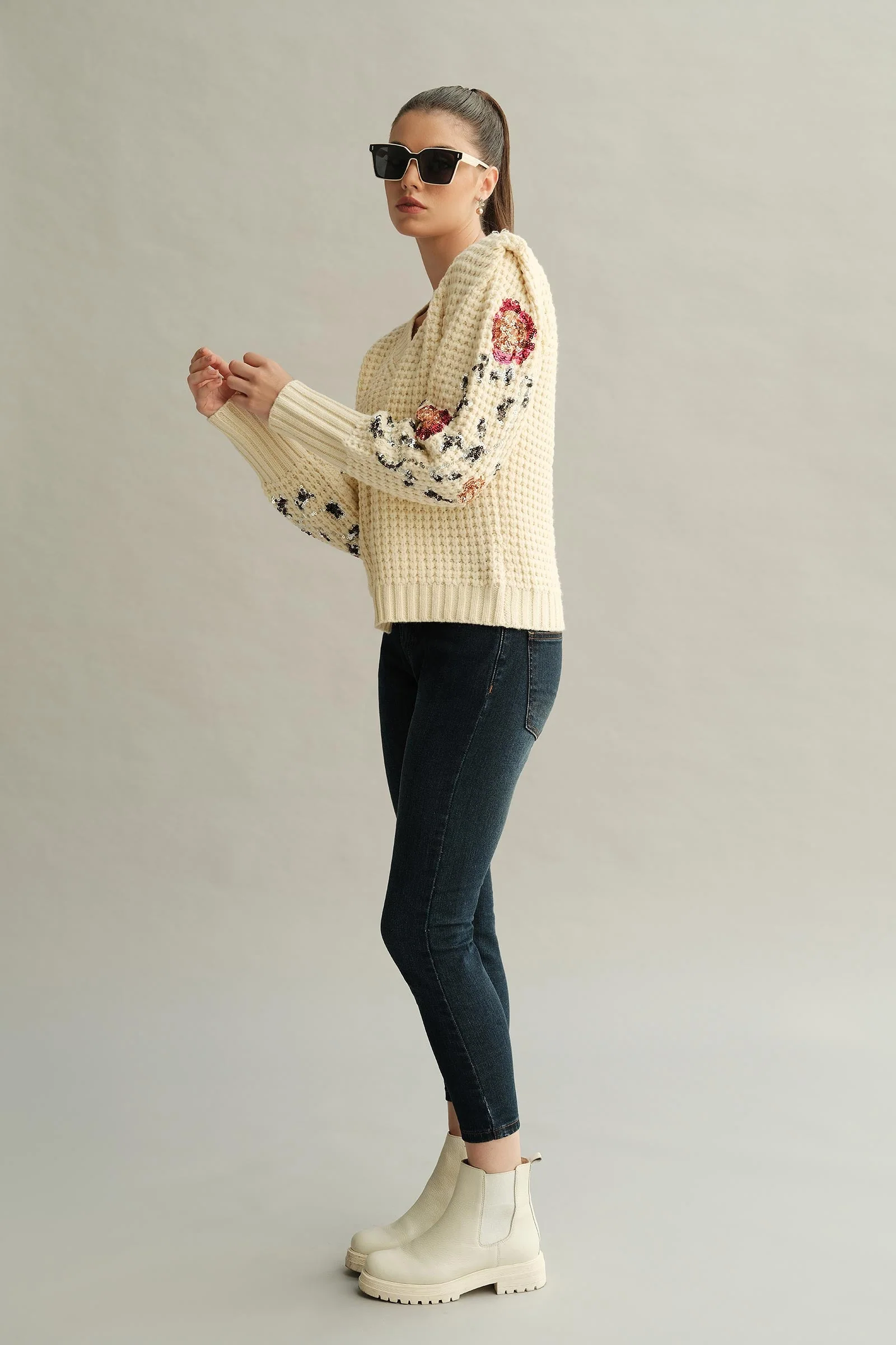 Floral Sweater (Free Size) - Image 2