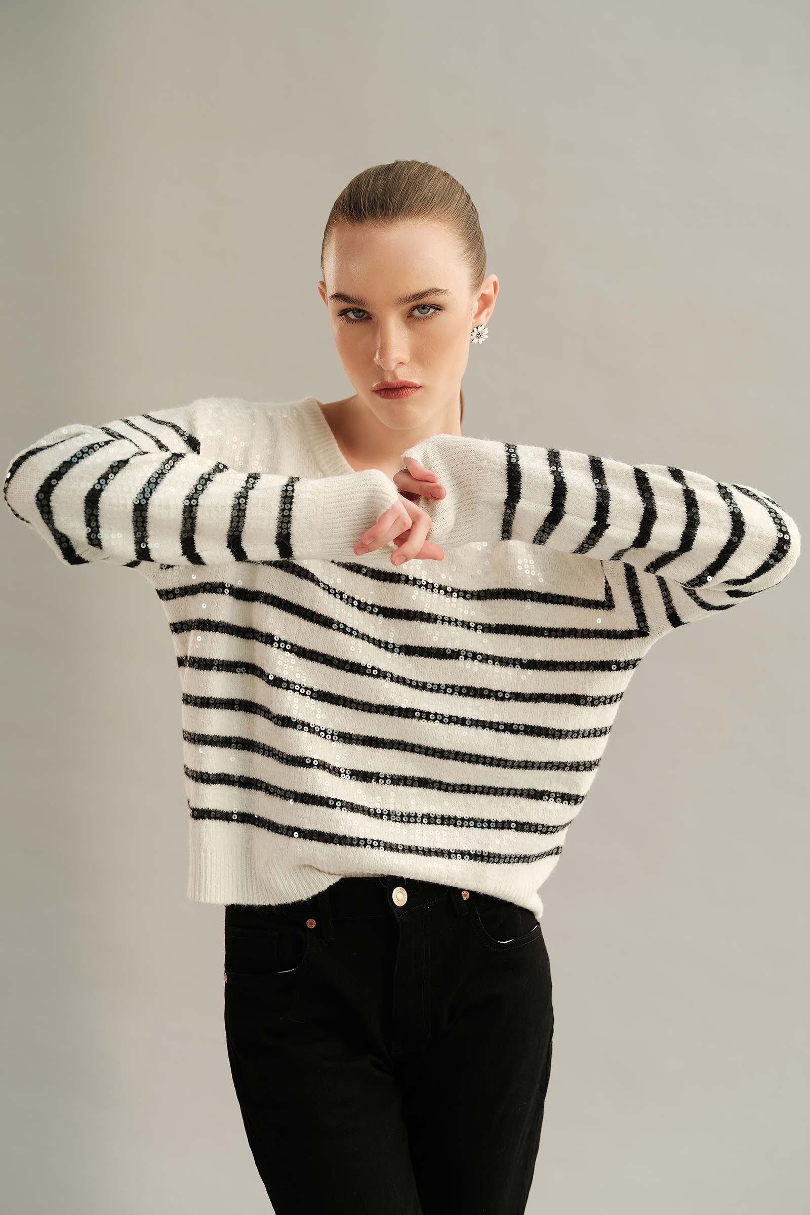 Sequin Sweater (Free Size) - Image 4