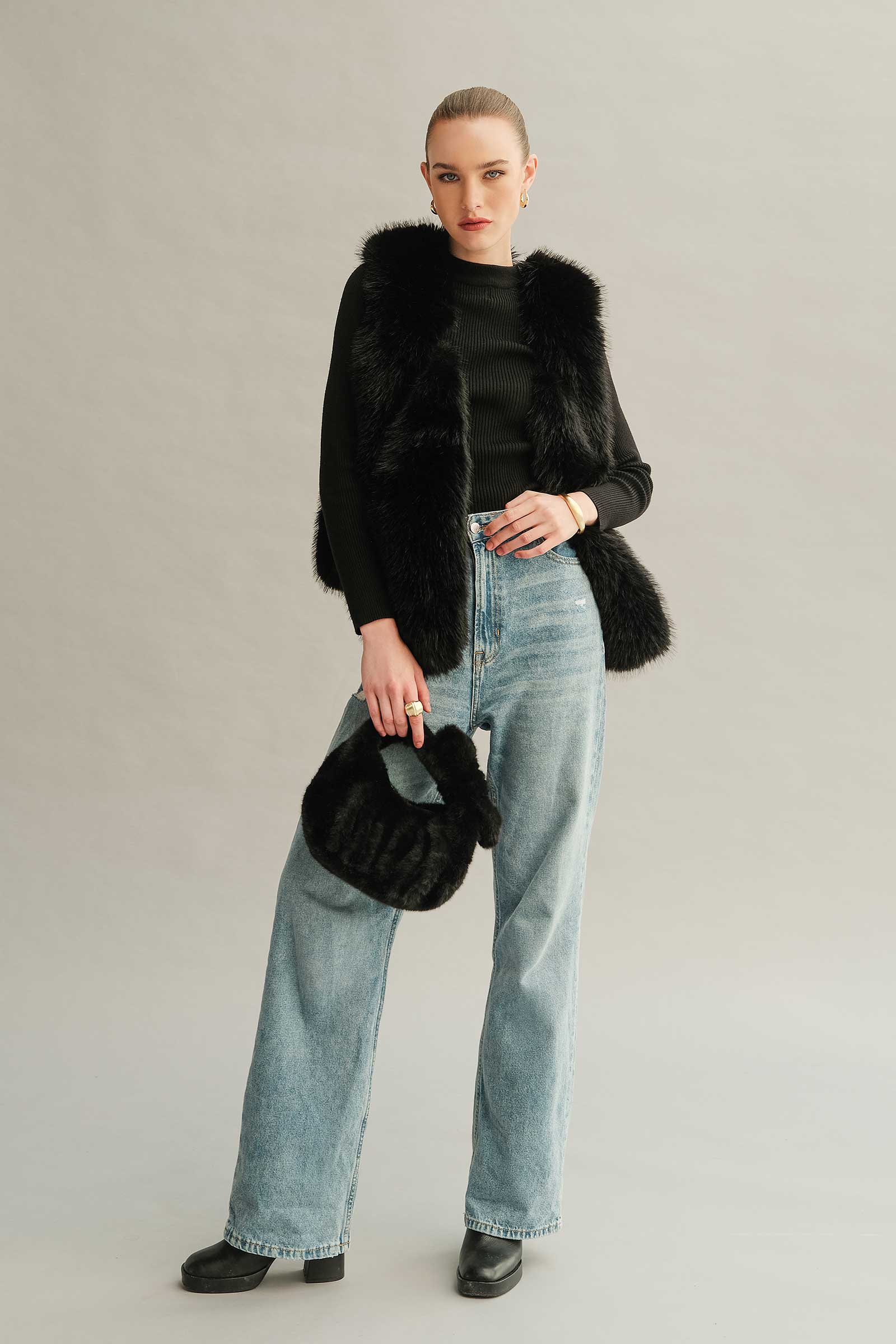 Fur Gilet - Image 5