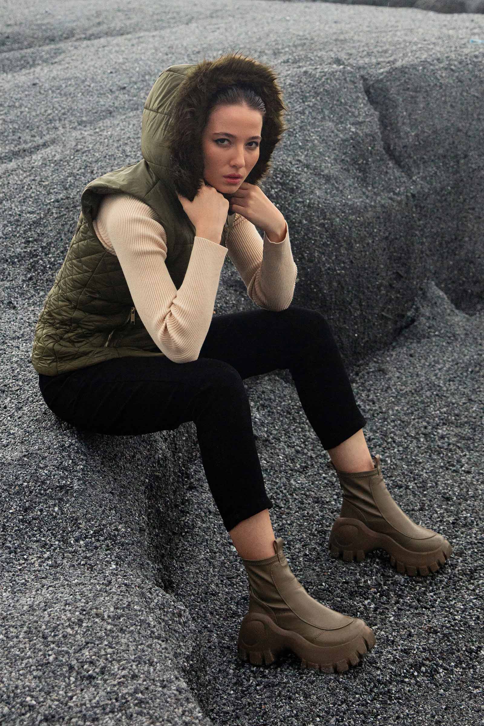 Puffer Jacket - Image 5