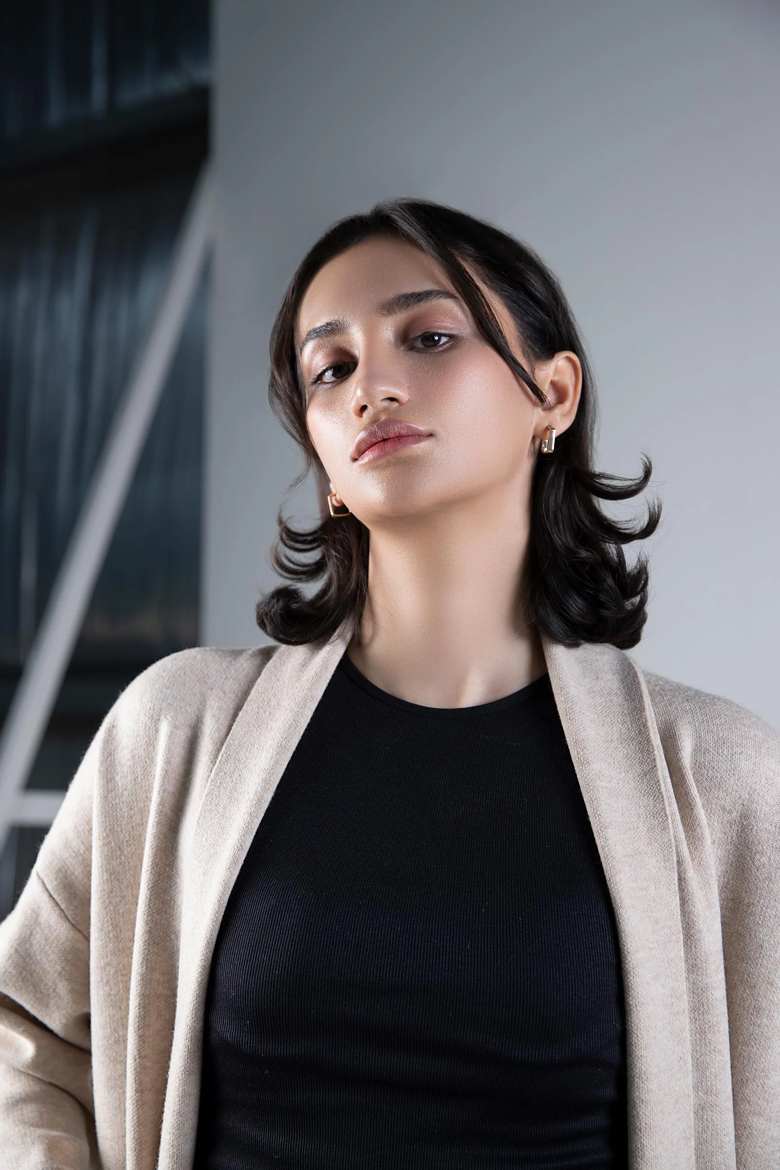 Pocket Cardigan - Image 4