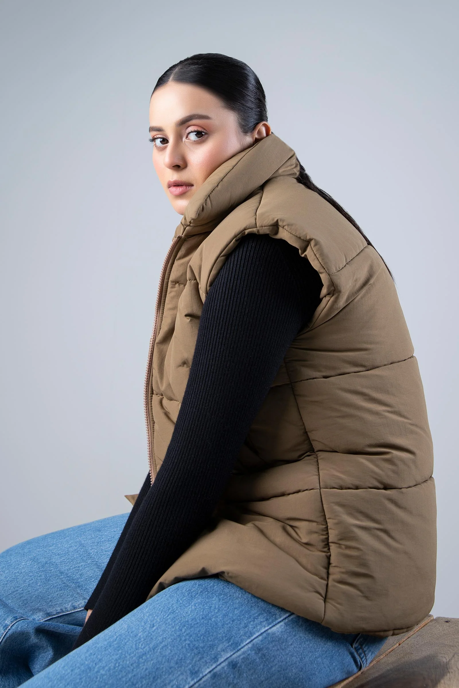 Puffer Vest - Image 5