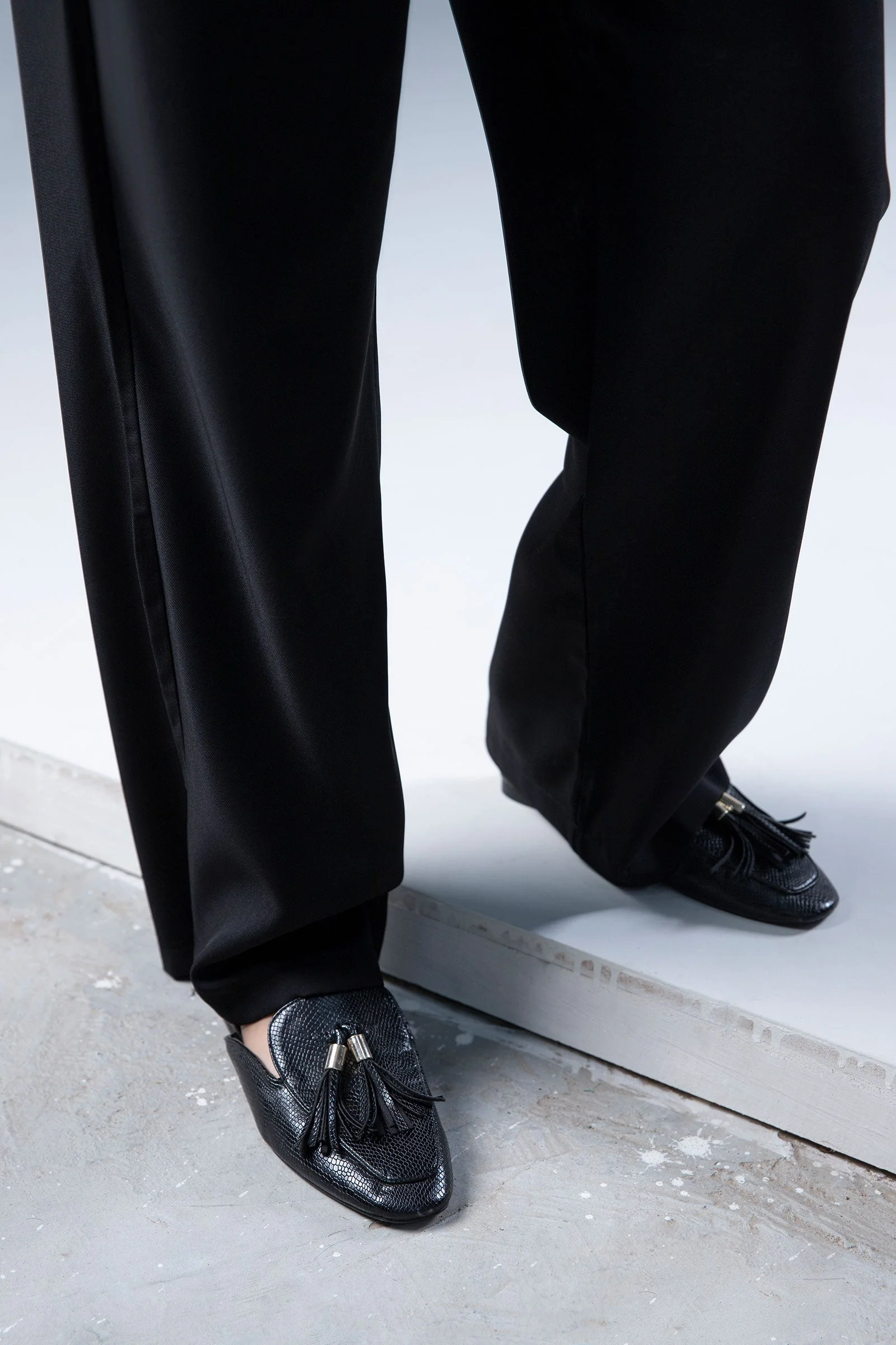 Wide Leg Tailored Pants - Image 3