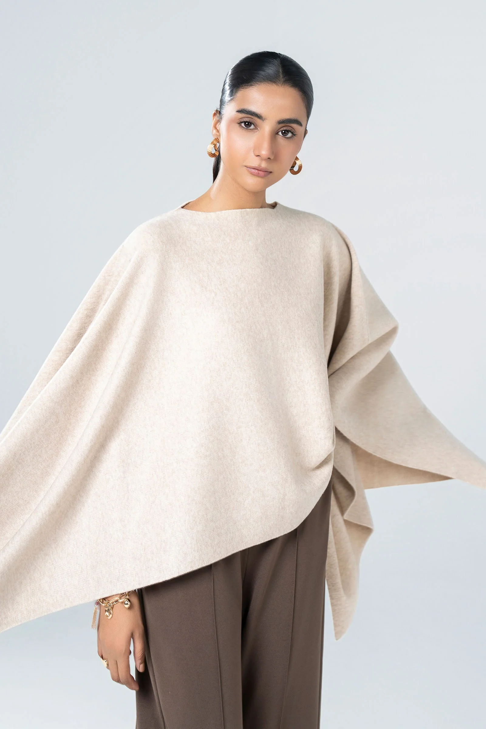 Oversized Knit Sweater - Image 4