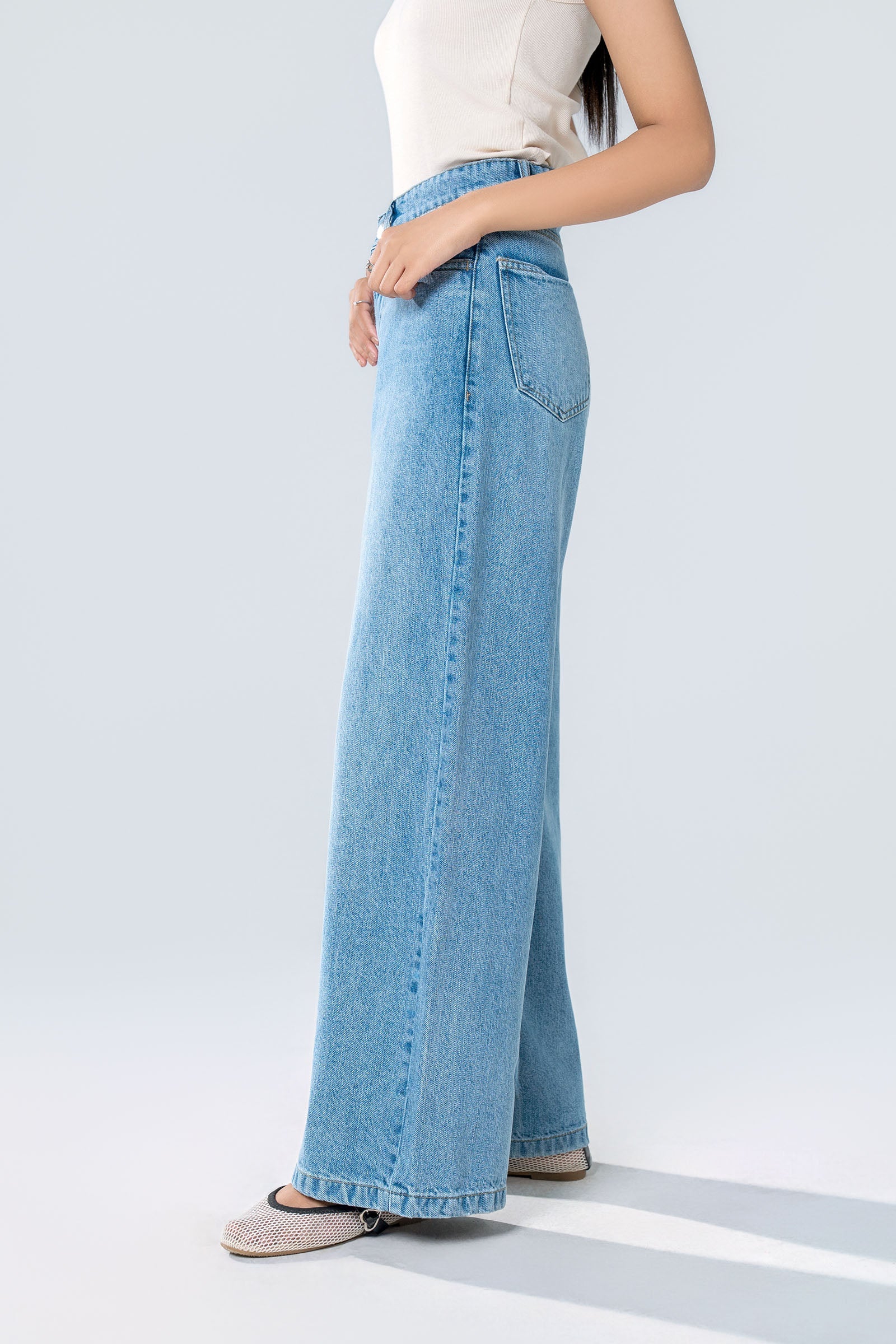 Wide Leg Jeans - Image 2