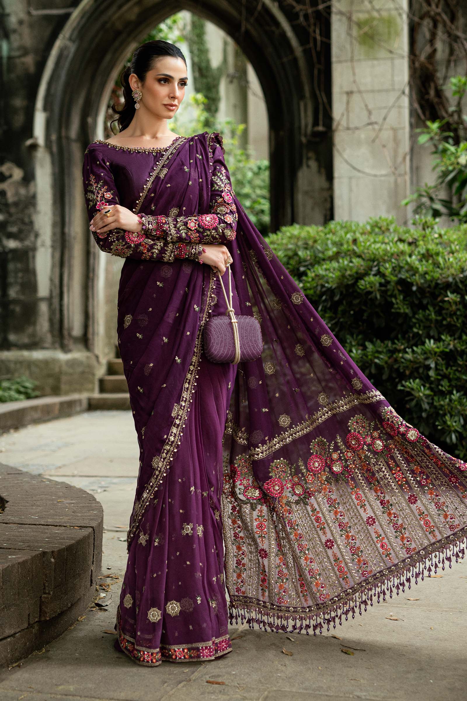Unstitched Embroidered Chiffon Saree - Image 7