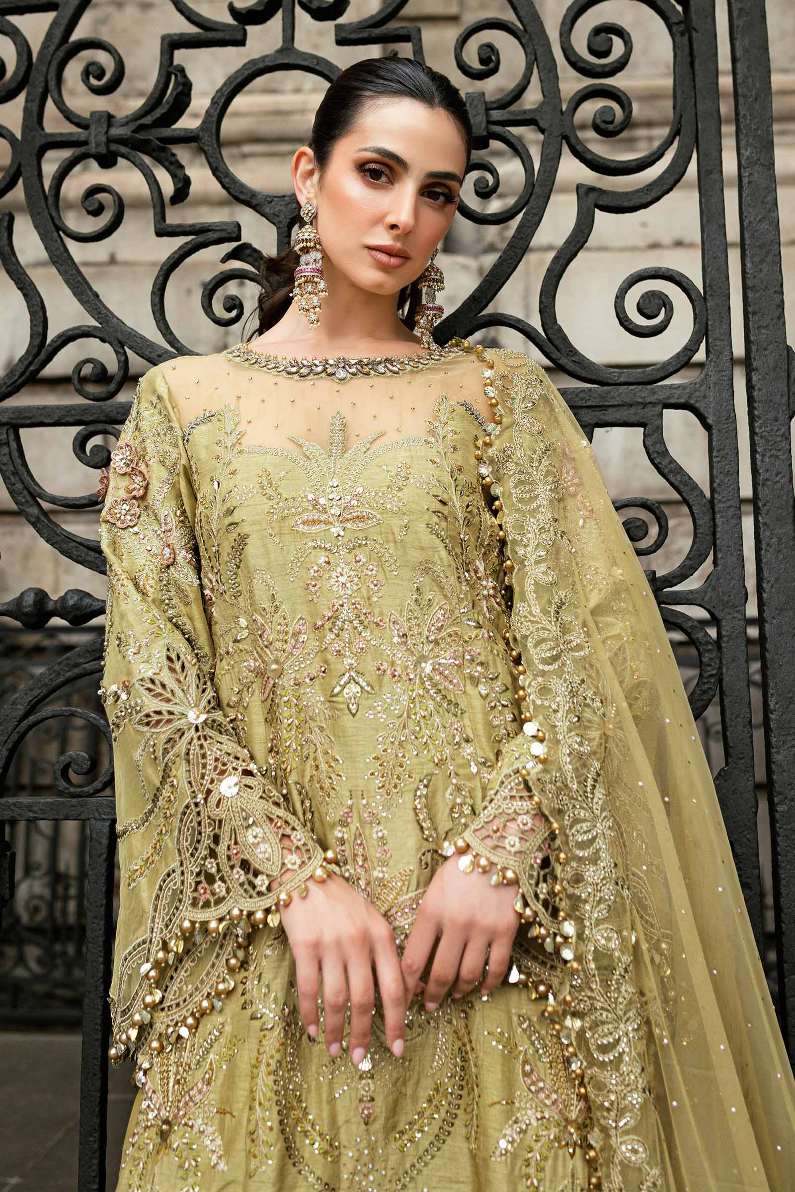 3 Piece Unstitched Embroidered Raw Silk Suit - Image 5