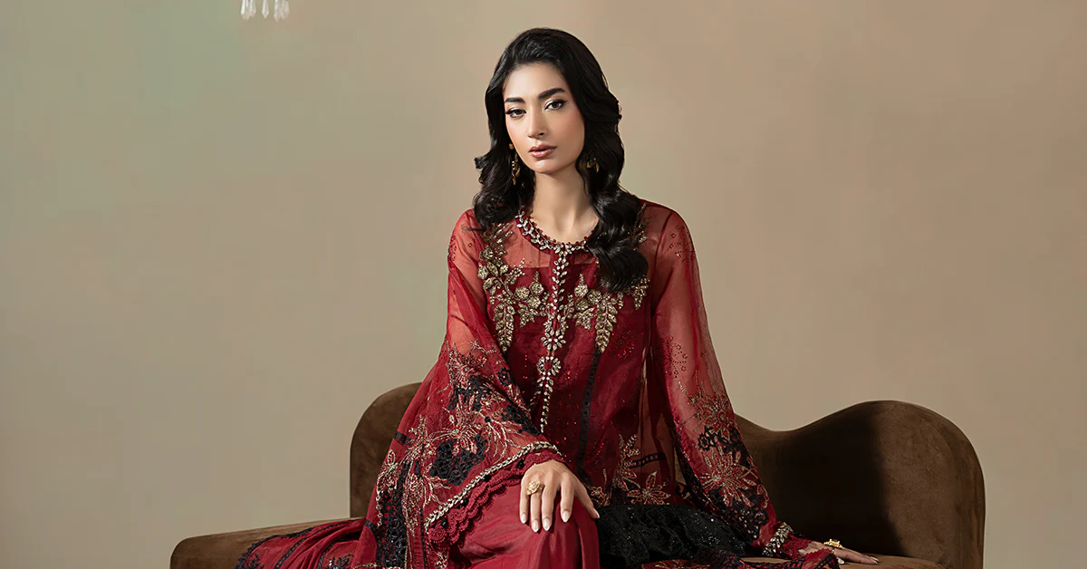3 Piece Embroidered Organza Suit - Image 8