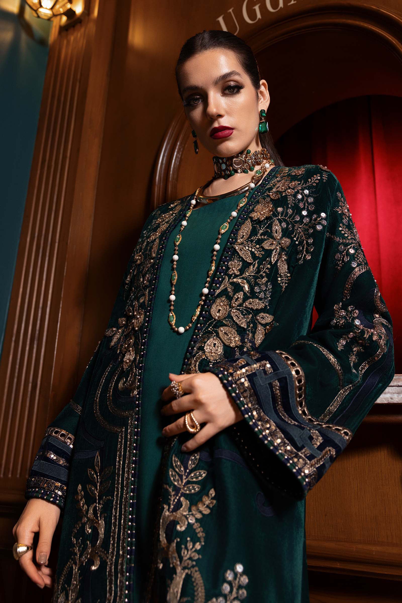 3 Piece Unstitched Embroidered Velvet Suit - Image 6