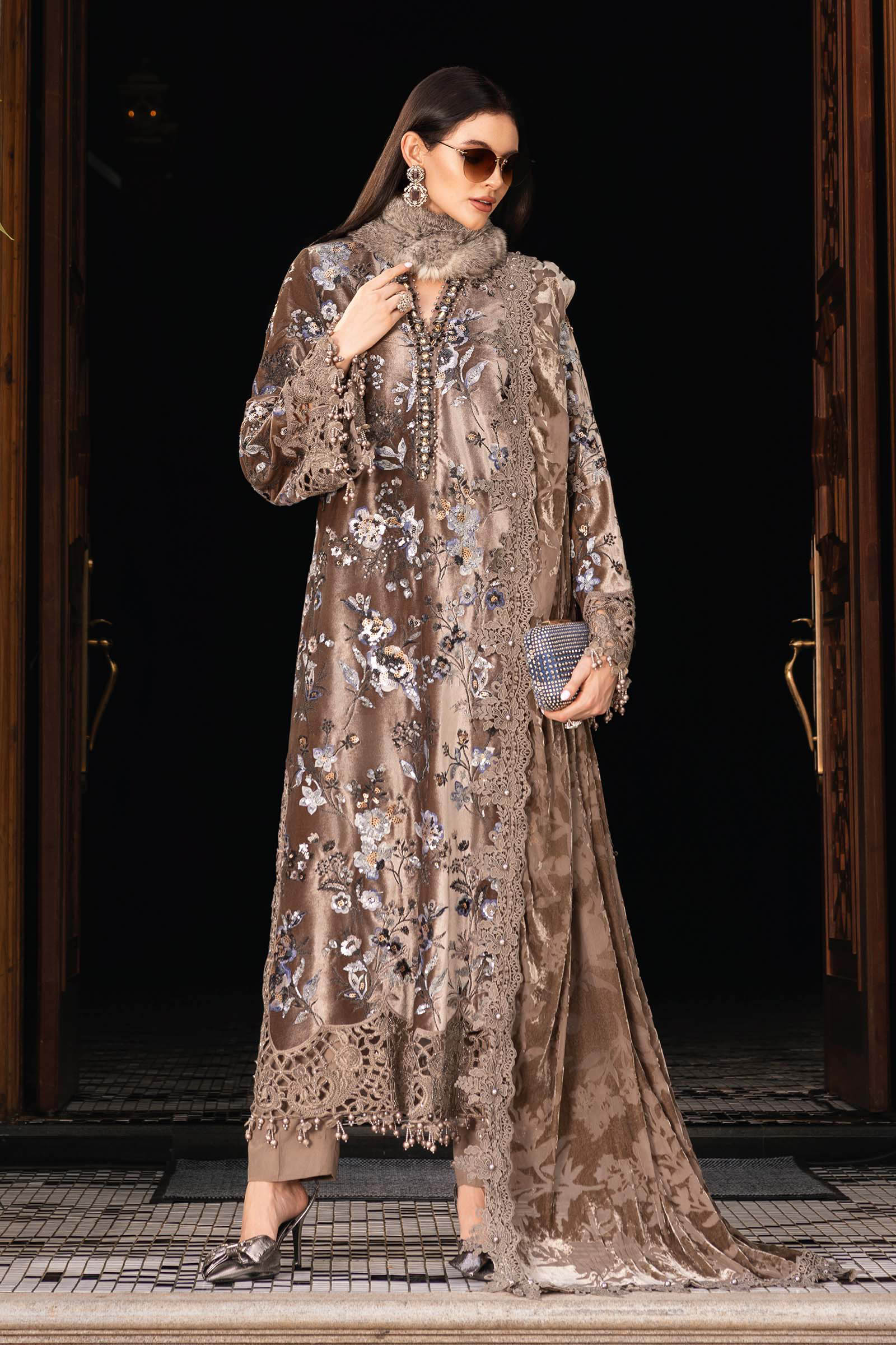 3 Piece Unstitched Embroidered Velvet Suit - Image 5