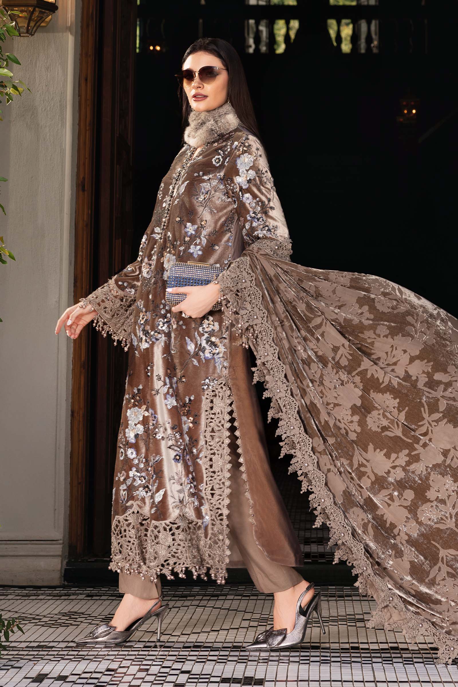 3 Piece Unstitched Embroidered Velvet Suit - Image 6