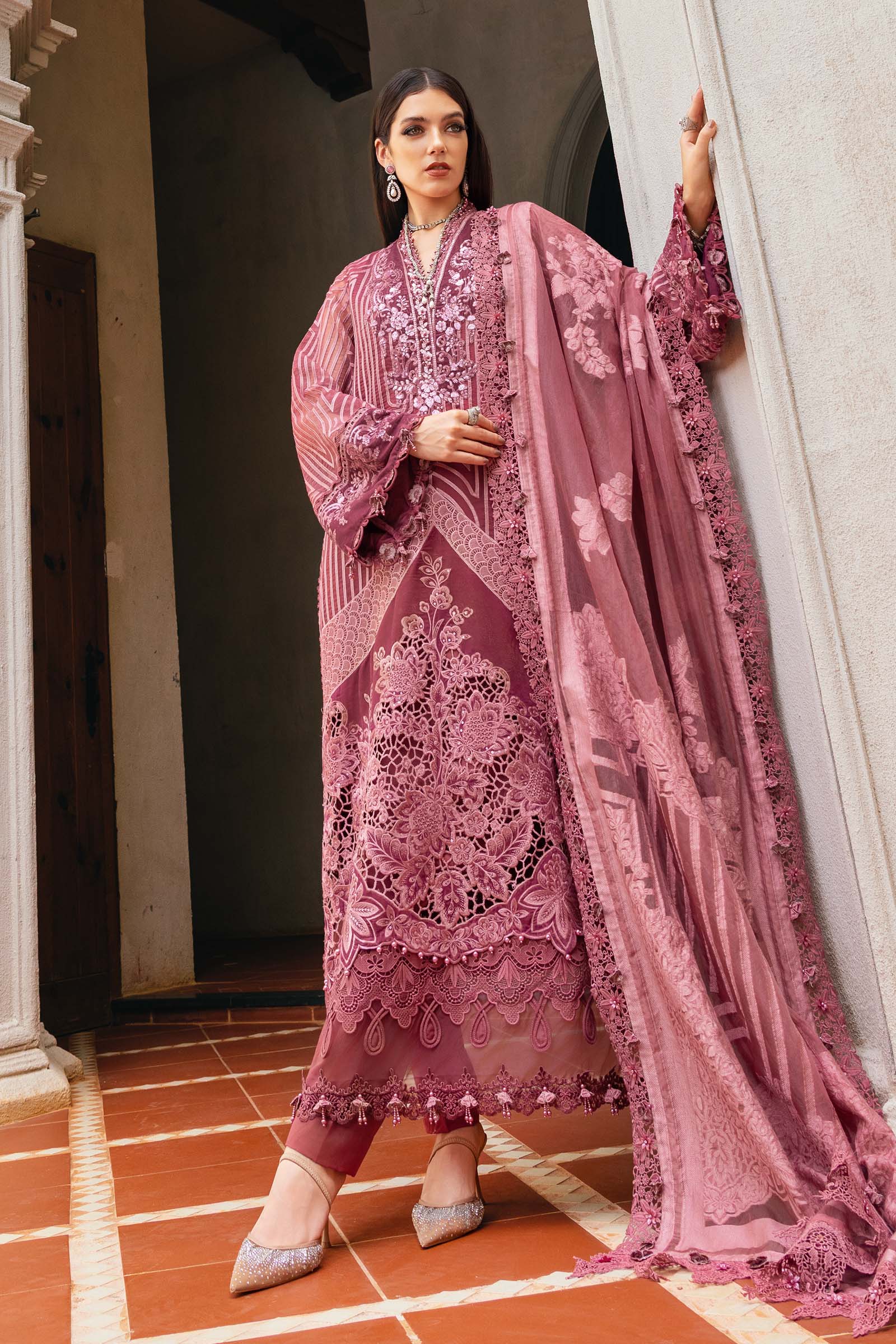 3 Piece Unstitched Embroidered Organza Suit - Image 7