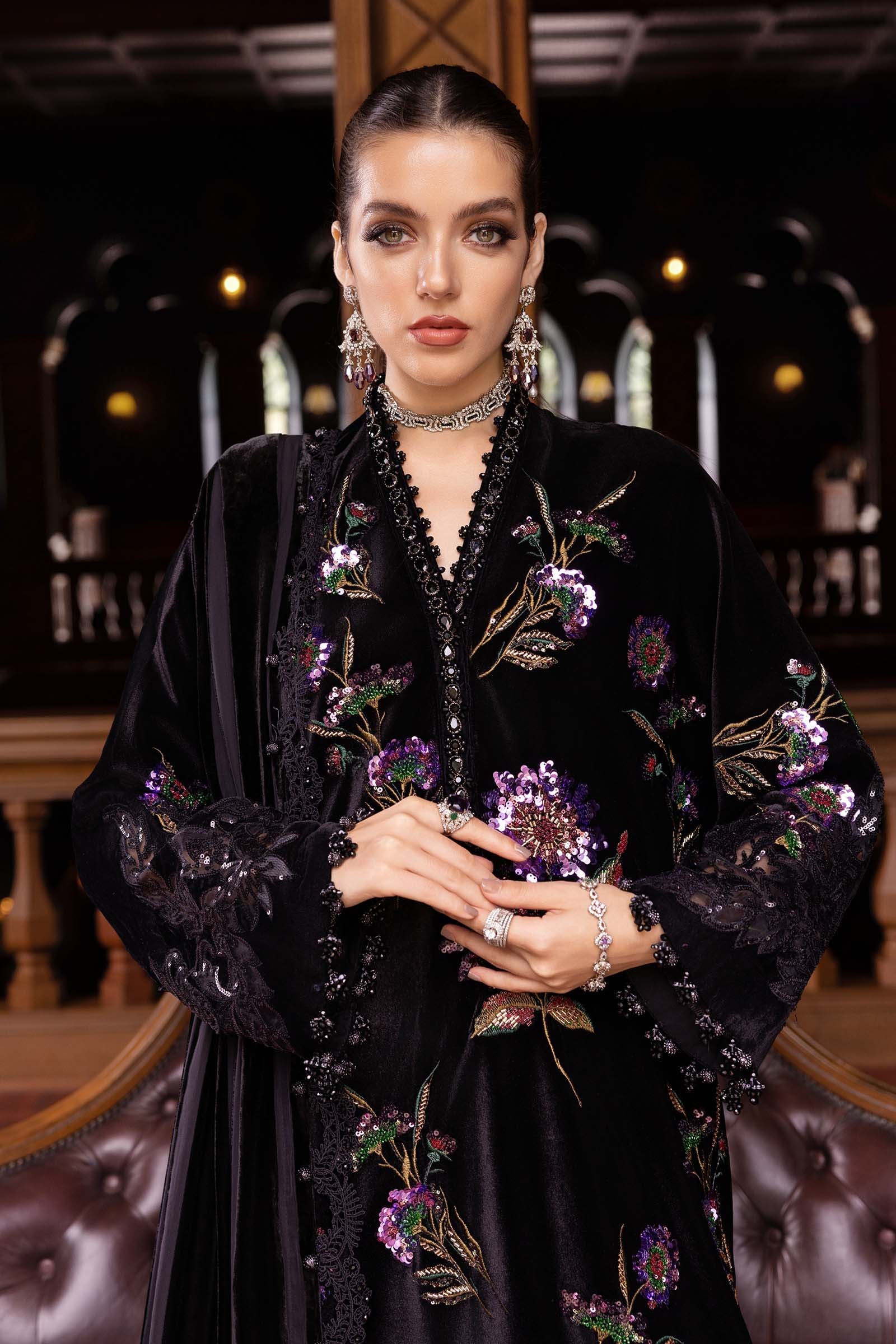 3 Piece Unstitched Embroidered Velvet Suit - Image 2