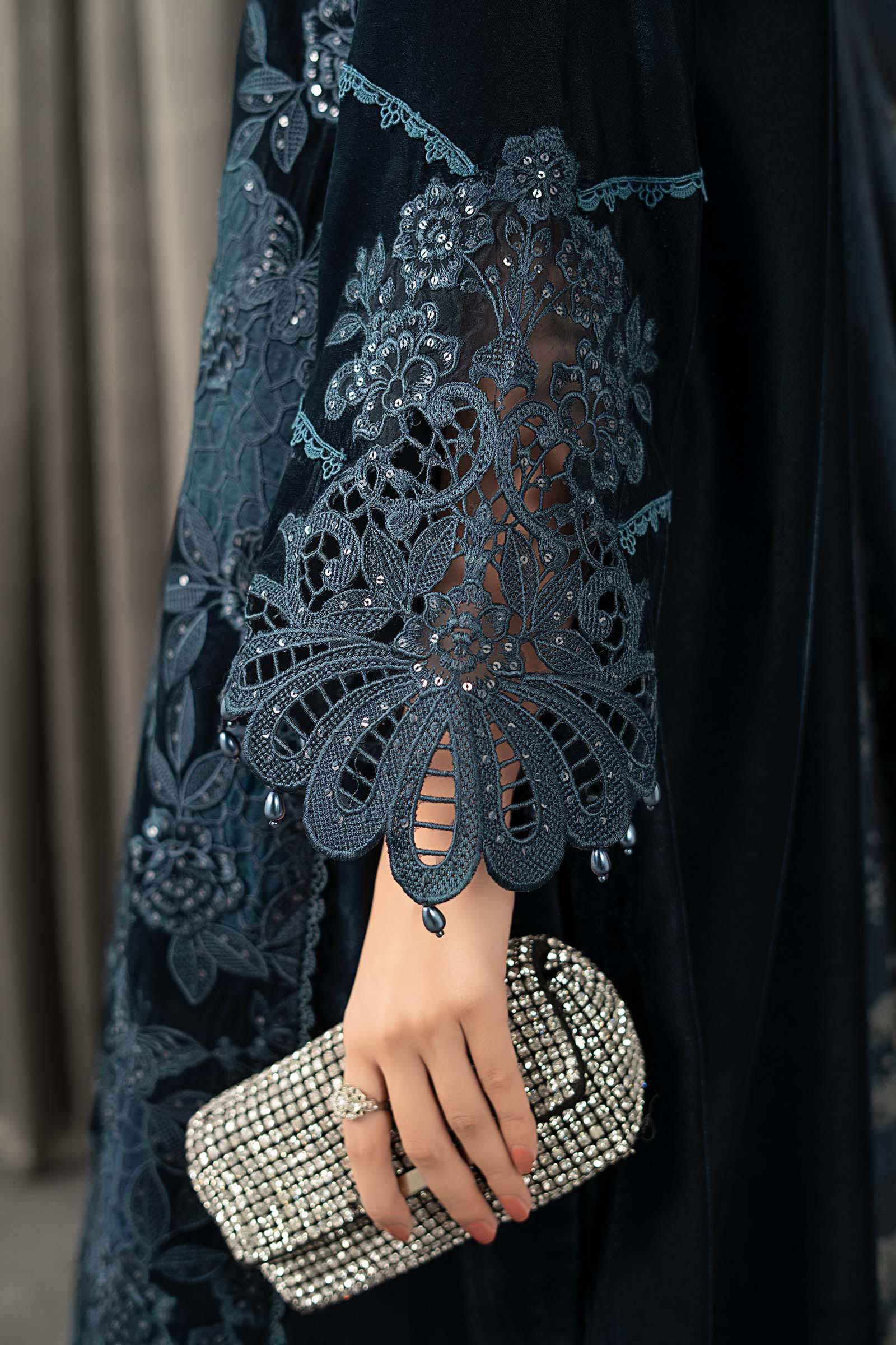 3 Piece Embroidered Velvet Suit - Image 4