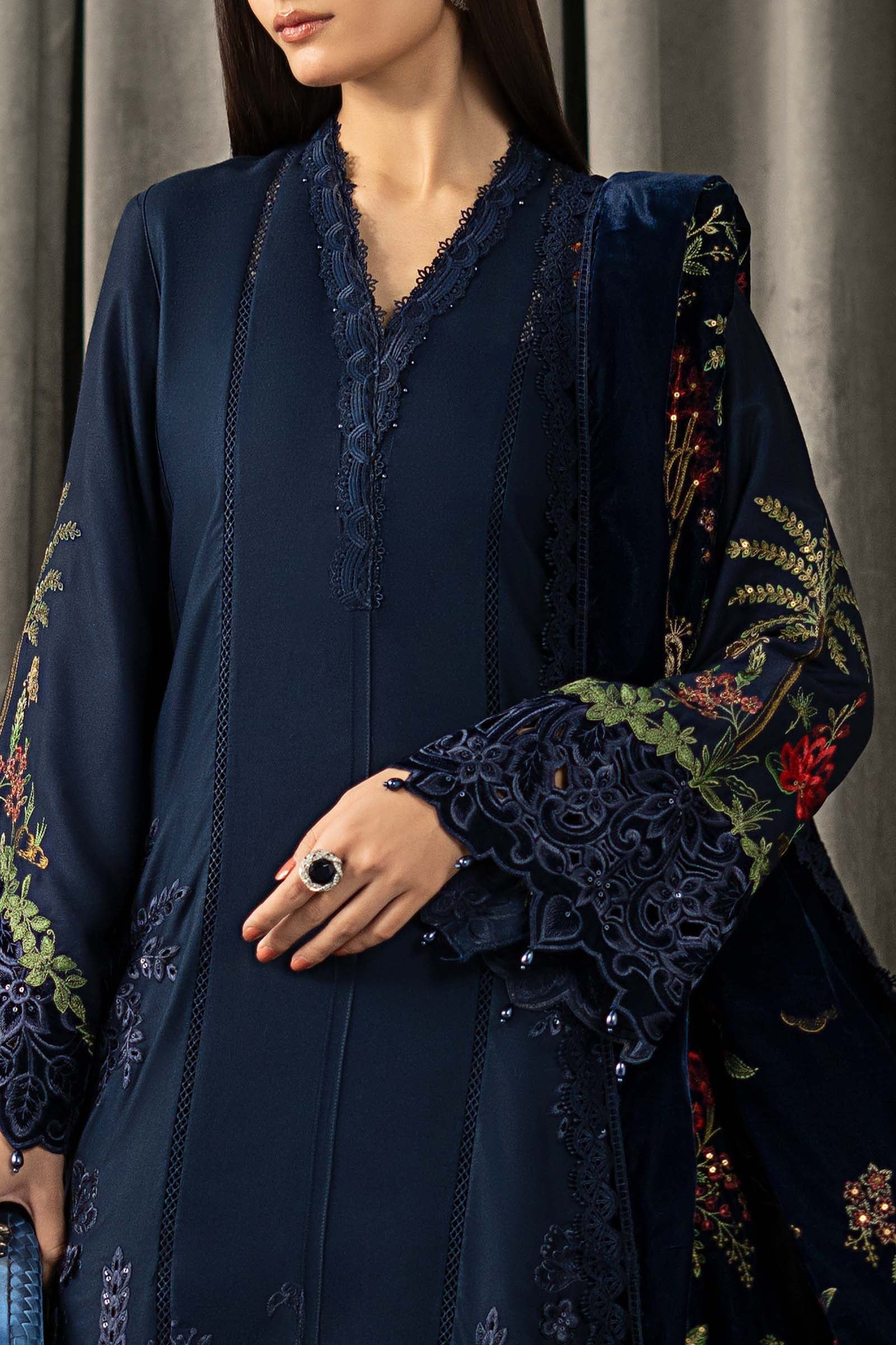 3 Piece Embroidered Twill Linen Suit - Image 4