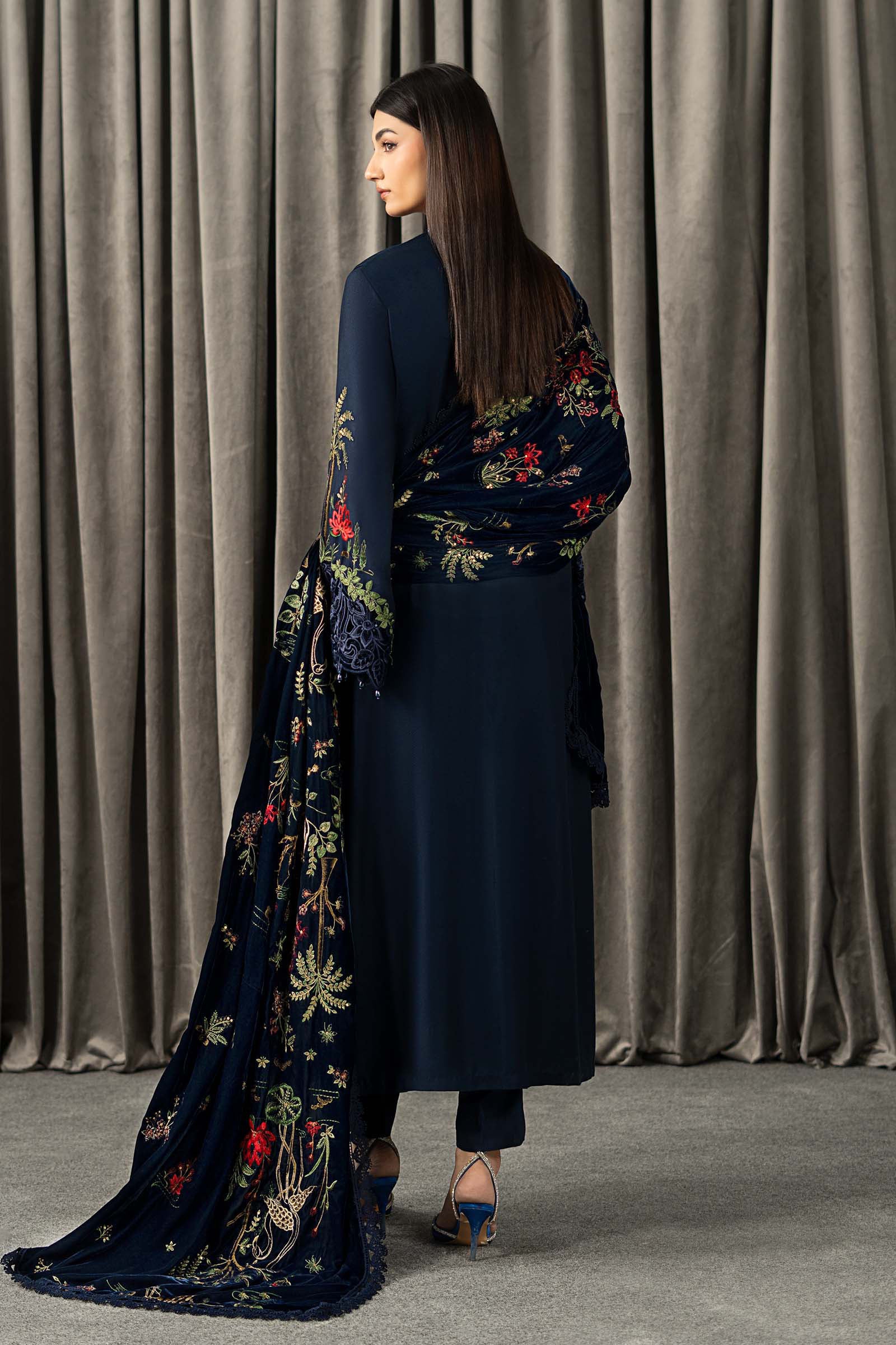 3 Piece Embroidered Twill Linen Suit - Image 9