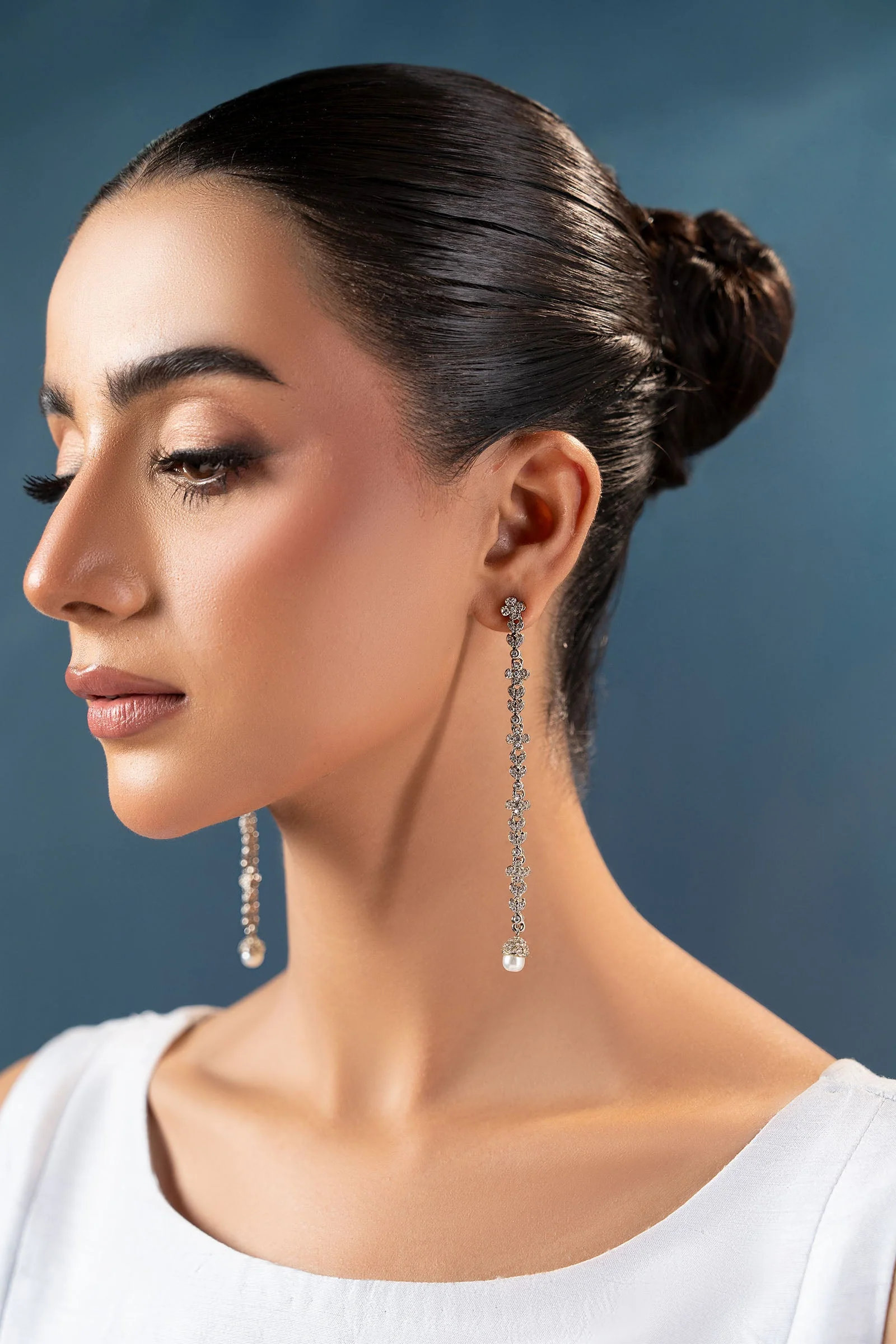 Zarqeen Earrings - Image 2